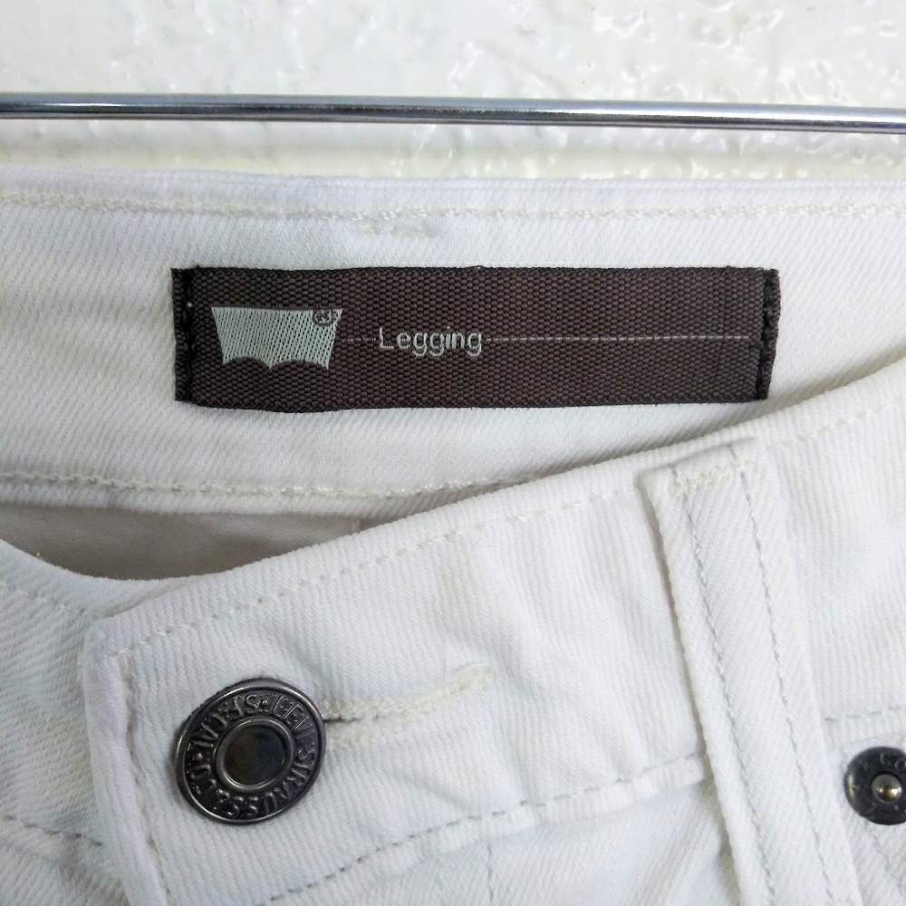[ LEVI'S white stretch denim leggings like new ]